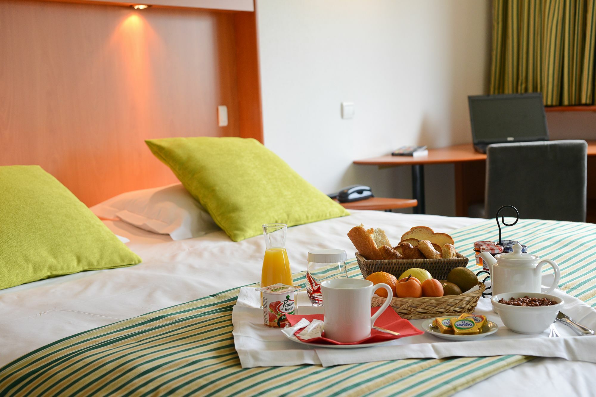 Hotel Archamps Porte Sud De Geneve Exterior photo